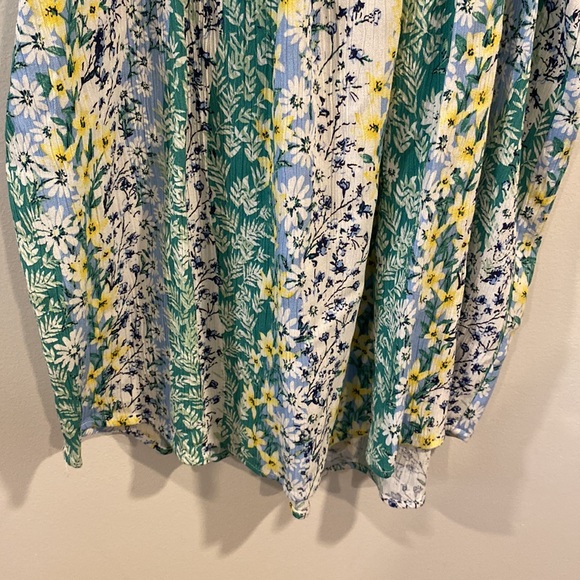 FAITH & ZOE Short Sleeve around Neck Top Size M - Picture 5 of 7